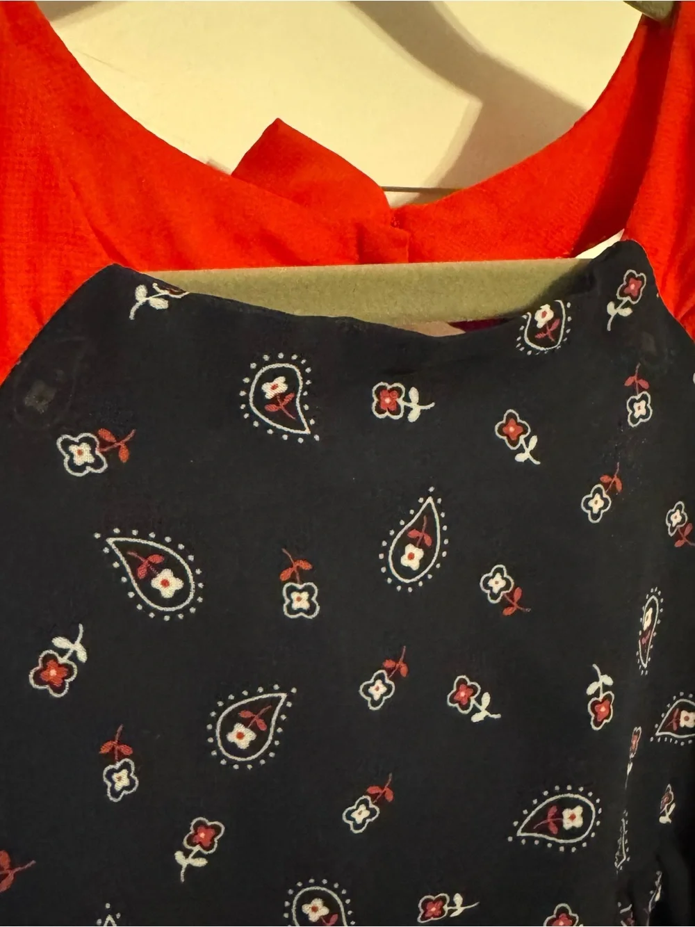 NWOT Blueberi Boulevard paisley bandana print red white blue bow lined